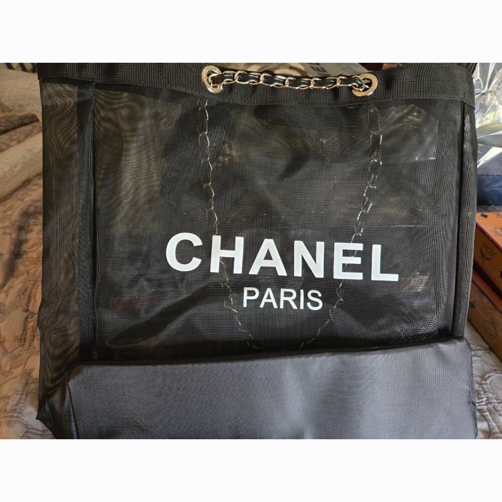 NWOT Mesh Tote and Pouch